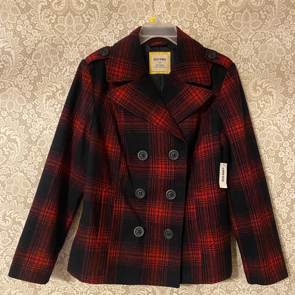RED ❤️& NAVY🫐 PLAID PEACOAT OLD NAVY SIZE XL 🥰HAVE TAG ON IT!😍NEVER WORED